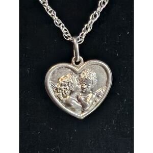 Ladies Sterling Silver Cupid Hearts Romantic 18" Necklace